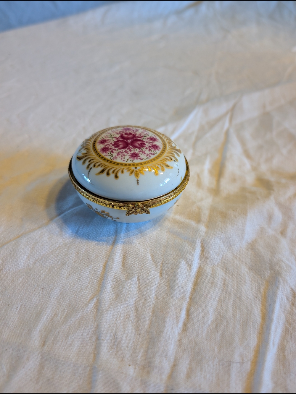 2/40$ Vintage White Porcelain Trinket Box with Pink and Gold Accents